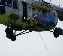 На Сахалине десантники-пожарные отточили своё мастерство по спуску с вертолёта