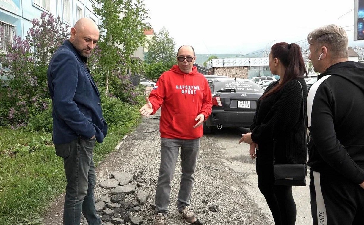 Новый тротуар и чёткие границы: территорию около дома на Пуркаева обновят в Южно-Сахалинске в июле