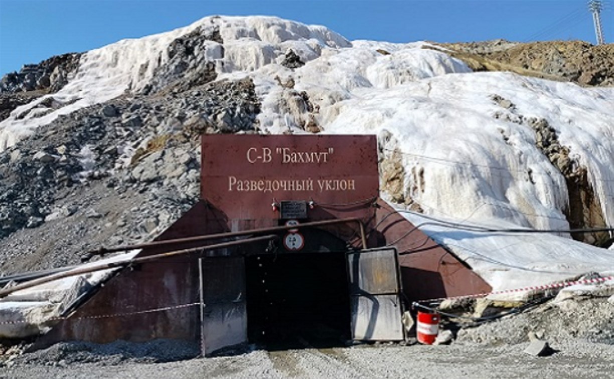 Прекращена спасательная операция на руднике "Пионер" в Амурской области, где искали 13 шахтеров