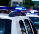 Разъярённый сахалинец побил полицейского в служебном автомобиле