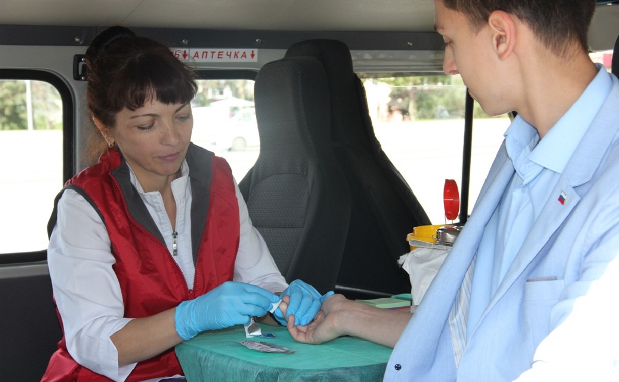 Тестирование на ВИЧ провели на нескольких площадях Южно-Сахалинска