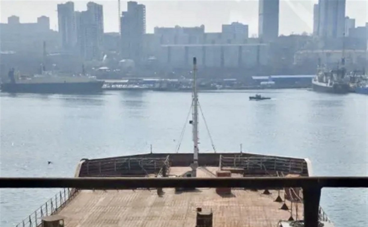 Паром "Василий Ощепков" готов на 82%