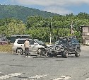 Два внедорожника столкнулись в Южно-Сахалинске