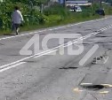 "Это просто издевательство": сахалинка показала дорогу-решето из Холмска в Яблочное