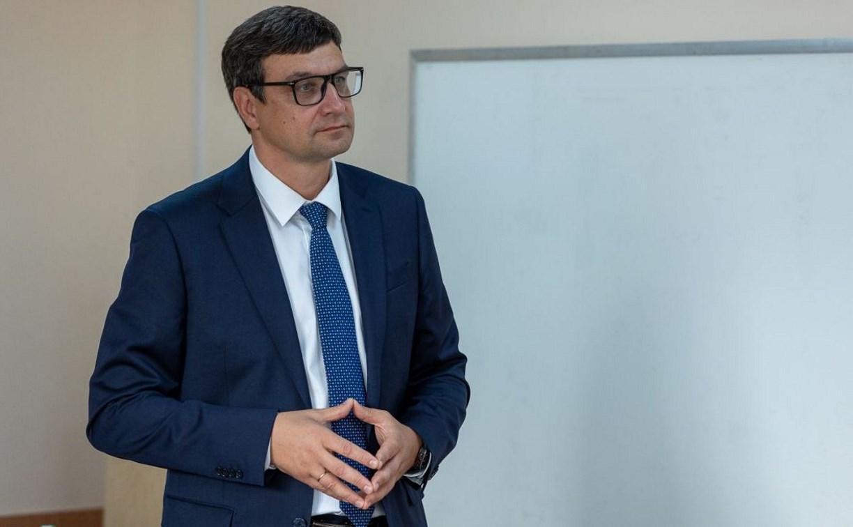 Вице-мэр Южно-Сахалинска Вячеслав Кожухов встретился с жителями Лугового