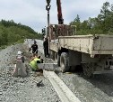 На 5 км охотской трассы восстановили земляное полотно и разобрали временный мост через реку Христофоровку