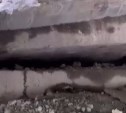 На трассе "Лиственничное – Охотское" ограничено движение из-за повреждения моста