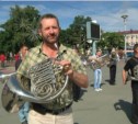 Репетиция военных оркестров прошла на площади Ленина в Южно-Сахалинске 