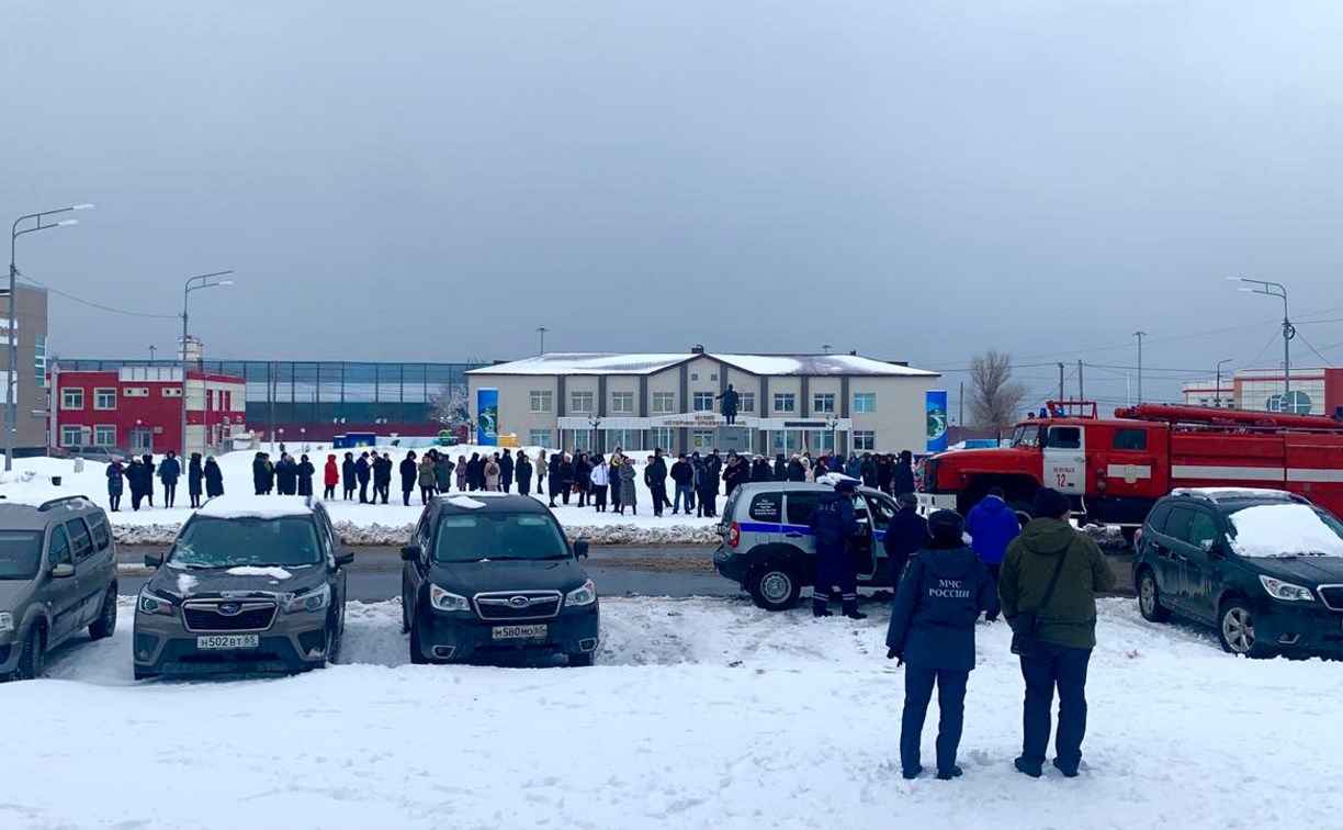 Сотрудников администрации Невельска эвакуировали из-за "пожара"
