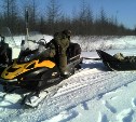 В Ногликах браконьер сбил инспектора на снегоходе