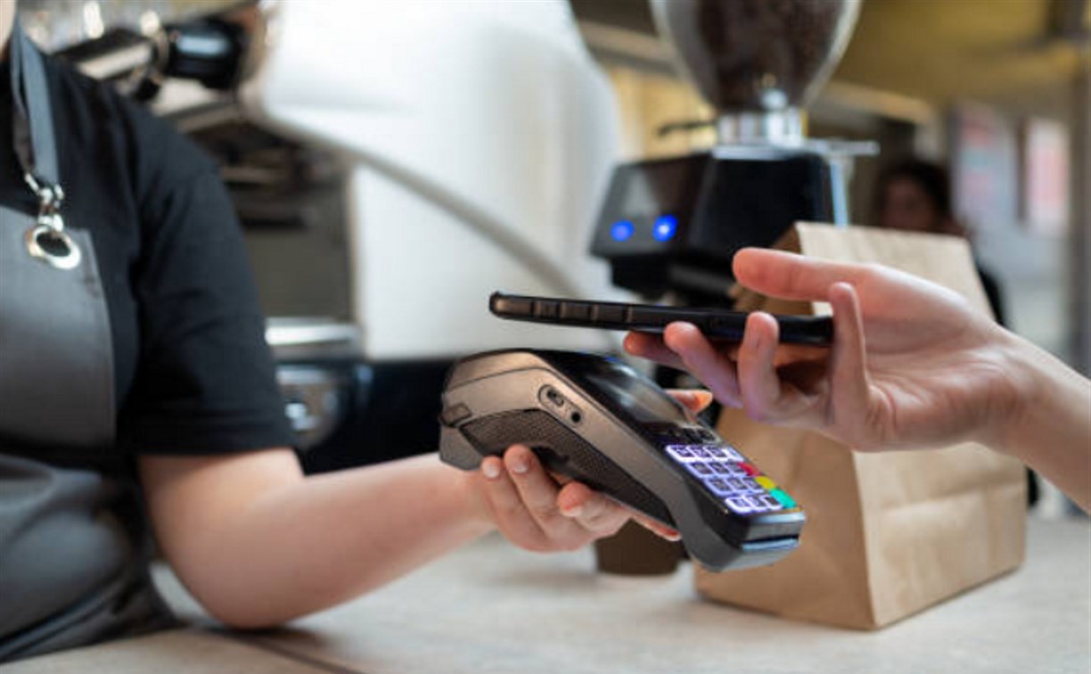 Банки начнут использовать обновленное приложение с технологией NFC