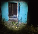 В заброшенном доме в районе Ласточки нашли труп мужчины