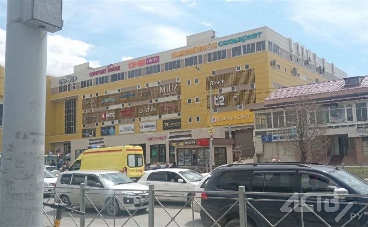 Молодая пассажирка пострадала при столкновении двух авто в Южно-Сахалинске