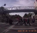 Задержание в центре Южно-Сахалинска: полицейские настигли нарушителя на "зебре"
