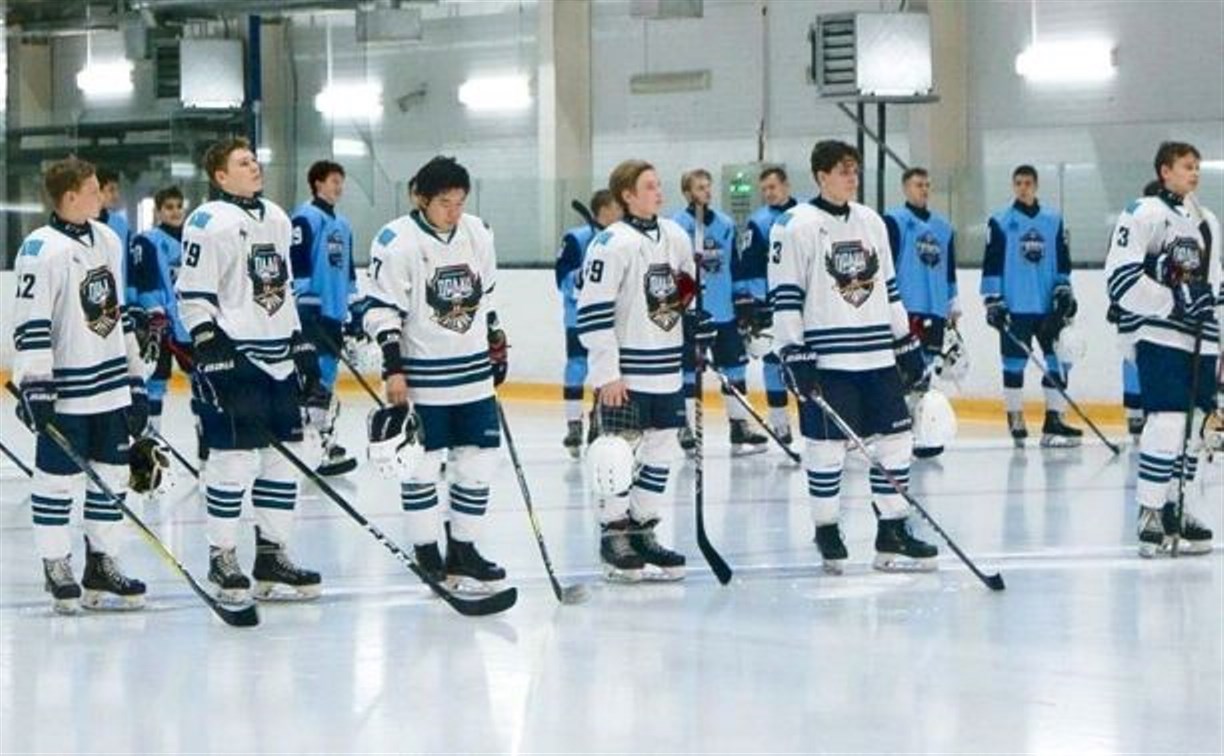 "Сахалинский орлан" проведет домашнюю серию с хоккеистами из Новосибирска