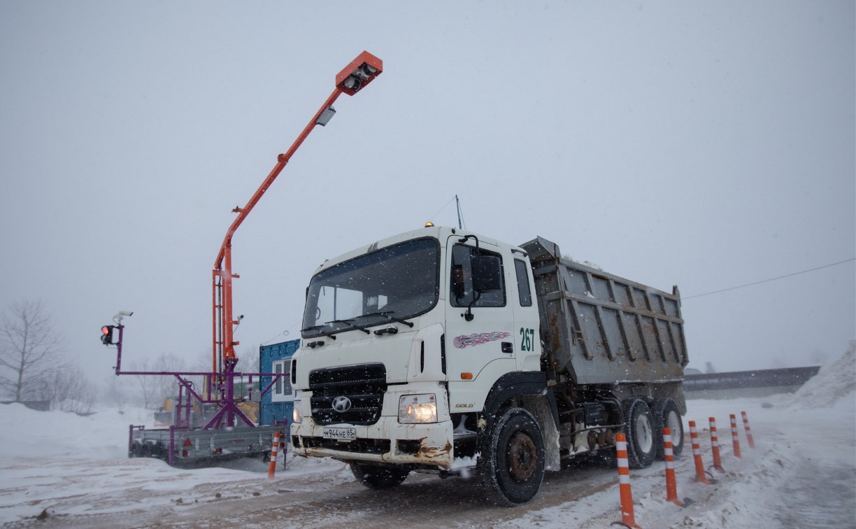 Оборудование для контроля объемов снега устанавливают в Южно-Сахалинске 