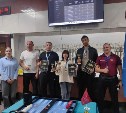 Ветераны из Охи и Ноглик поборолись за победу в турнире по нардам