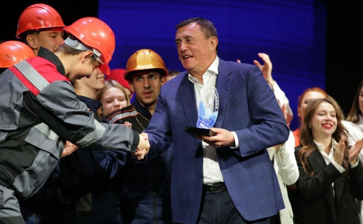 На Сахалине назвали победителей фестиваля островной лиги КВН