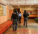 Масштабные антитеррористические учения прошли в школах в Южно-Сахалинске: сценарии были различными