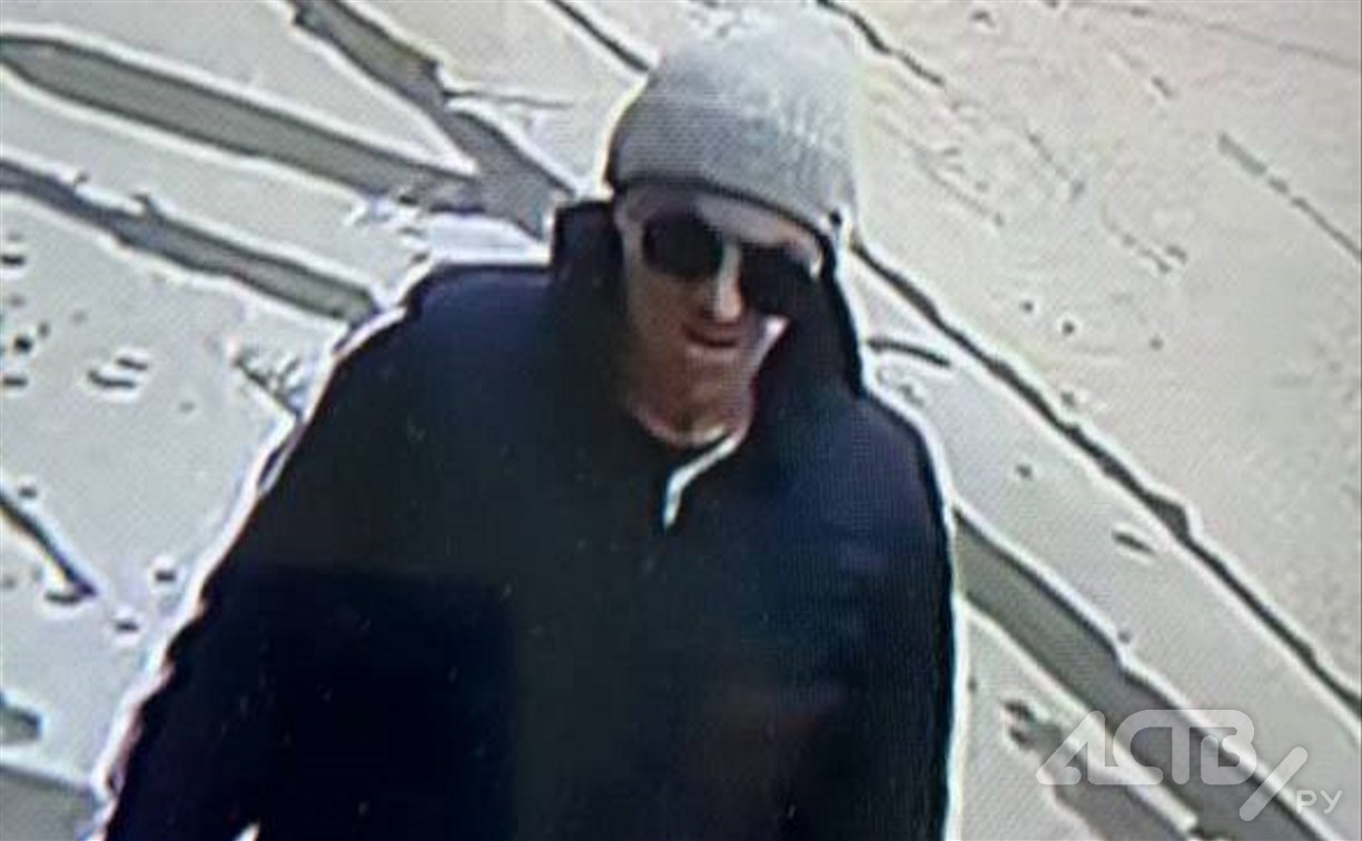 Посетитель украл деньги из кассы парикмахерской в Южно-Сахалинске