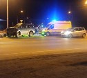 Кроссовер и внедорожник столкнулись в Южно-Сахалинске на том же перекрёстке, где накануне произошло страшное ДТП