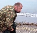 "Очевидцы": пьяный "охранник рек" на Сахалине вылетел на берег на квадроцикле, едва не сбив ребёнка