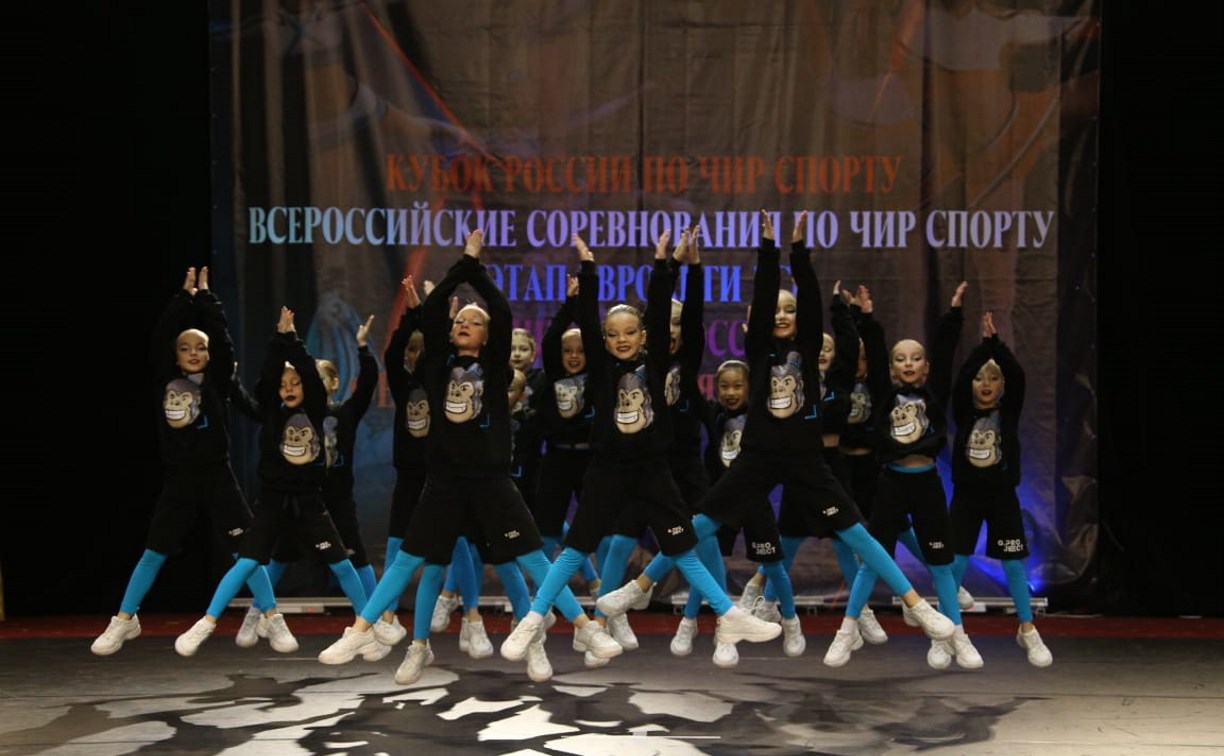 Сахалинские чирлидерши выиграли Кубок России в Орле 