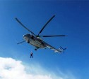 Сахалинские спасатели тренируются тушить пожары с вертолетов 