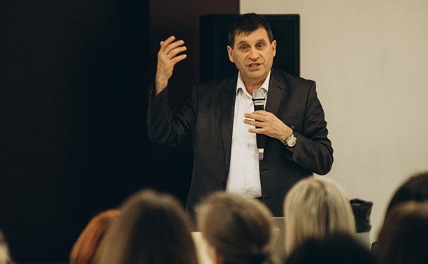 Сахалинских специалистов приглашают на «Неделю сметчика. Дальний Восток» Сахалинских специалистов приглашают на «Неделю сметчика. Дальний Восток»