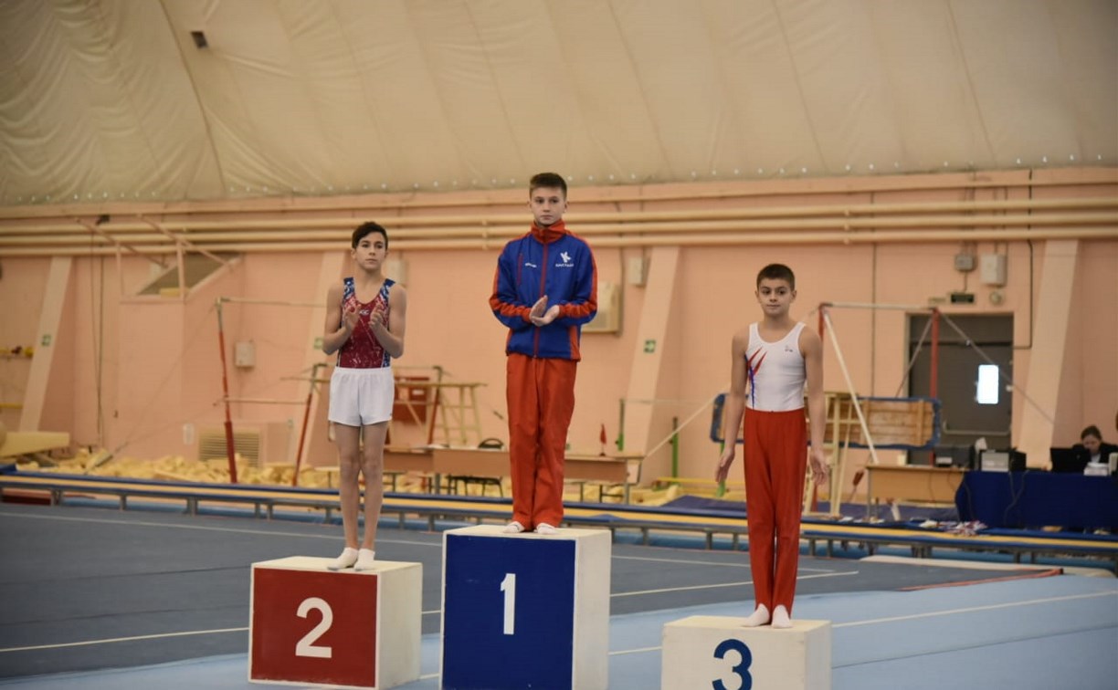 Сахалинский гимнаст взял золото на Всероссийских соревнованиях