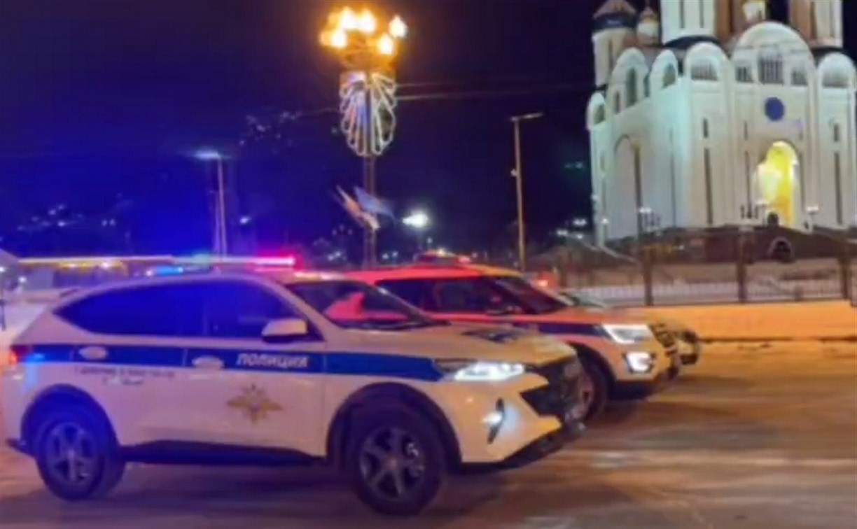 На спецстоянки увезли 9 авто: сводка о ситуации на сахалинских дорогах от ГАИ
