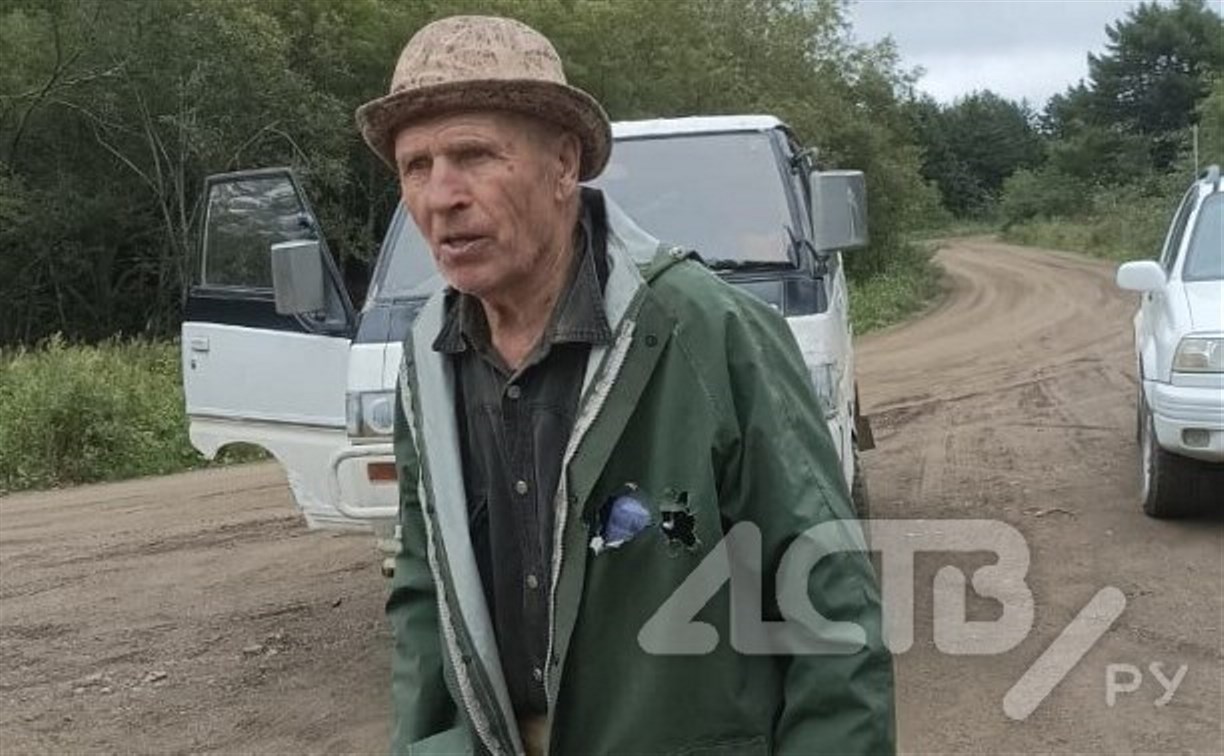 Пропавшего в Корсаковском районе 78-летнего пенсионера нашли живым