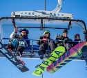 Адреналин и сиденья с подогревом: на горе Красной открыли трассу для лыжников и сноубордистов 