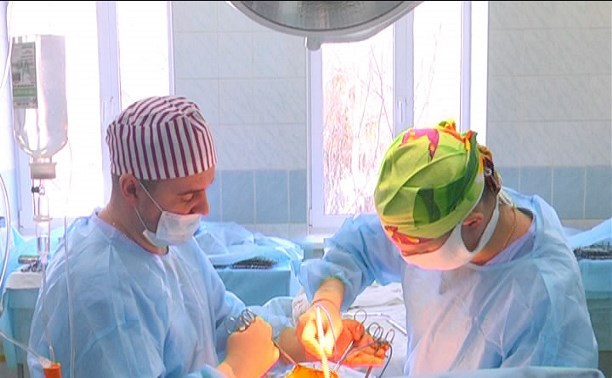 Шестичасовую операцию провели иркутские специалисты в сахалинском онкологическом диспансере 