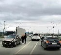 Кроссовер и универсал жёстко столкнулись возле "Зодчего" в Южно-Сахалинске