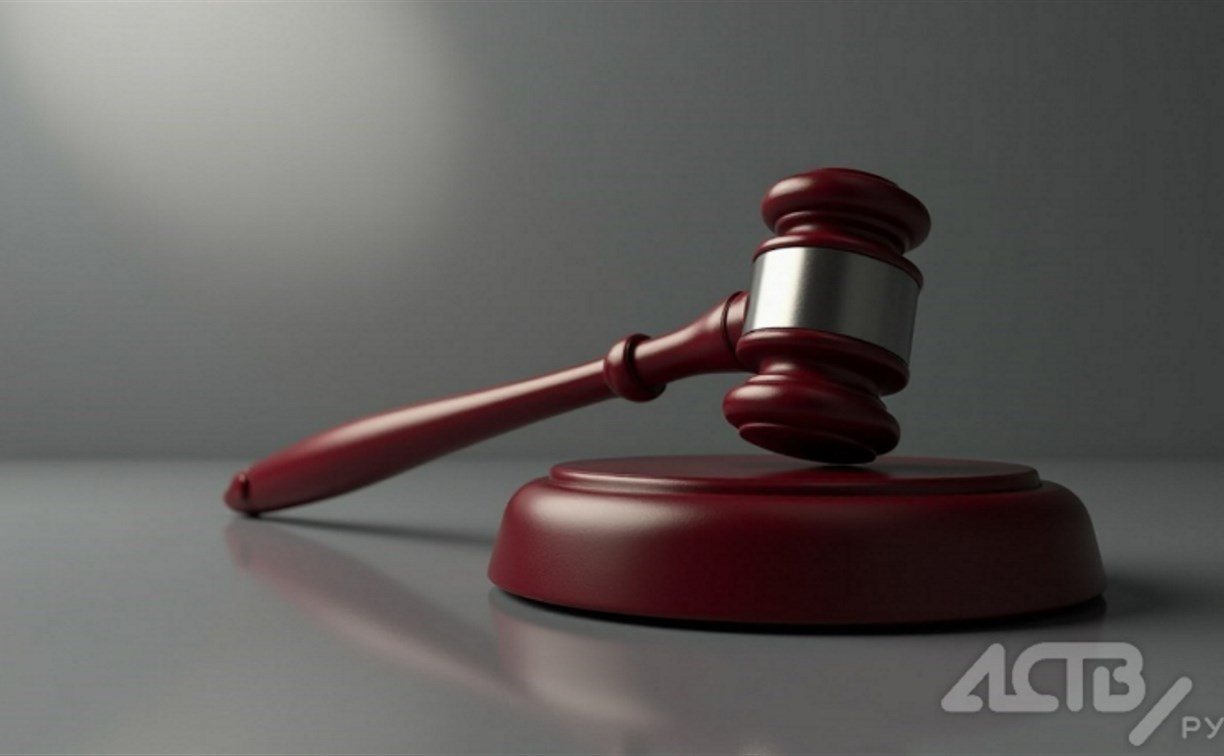 Южносахалинец отвлёкся на светофор и сбил пенсионерку на пешеходном переходе