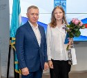 В День России южно-сахалинским школьникам вручили паспорта