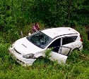 На трассе Южно-Сахалинск - Оха нетрезвый водитель на Toyota Caldina съехал с проезжей части