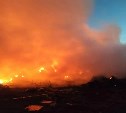 Крупный пожар на несанкционированной свалке потушили в Поронайске