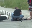 "Люди пытались оказать помощь": видео последствий ДТП с мотоциклистом в Южно-Сахалинске