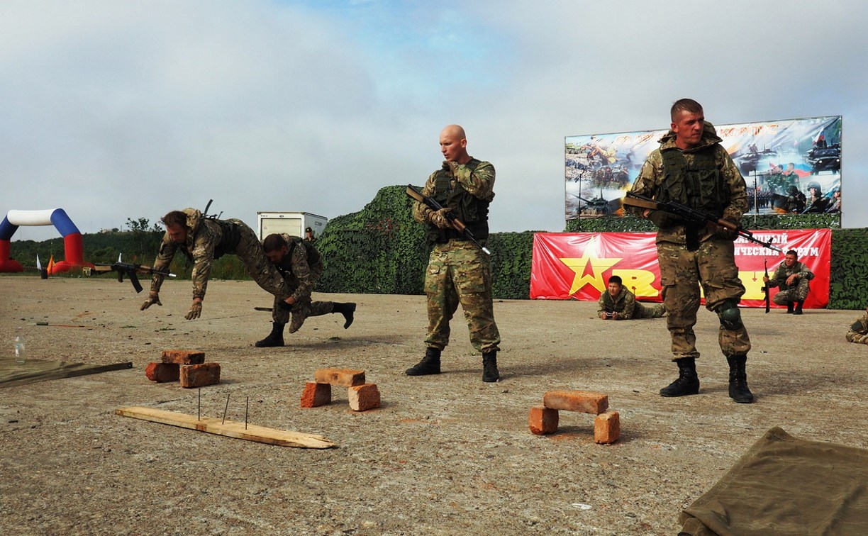 Военно-технический форум "Армия-2020" стартовал на Сахалине и впервые на Курилах