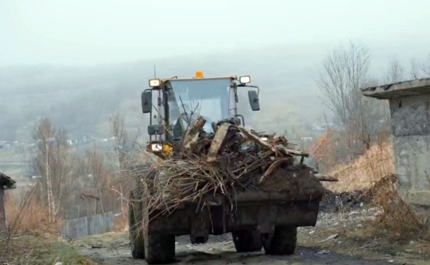 Снег растаял, пора приниматься за уборку: в Углегорском районе стартовал новый сезон проекта "Свалкам бой"