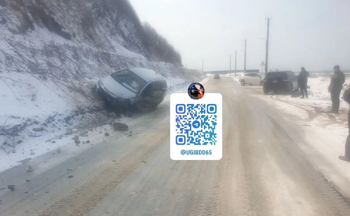 Женщина-водитель пострадала в аварии в Невельском районе 