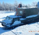 Катера, снегоходы, снасти и оружие изъяли инспекторы на незаконном стане на севере Сахалина
