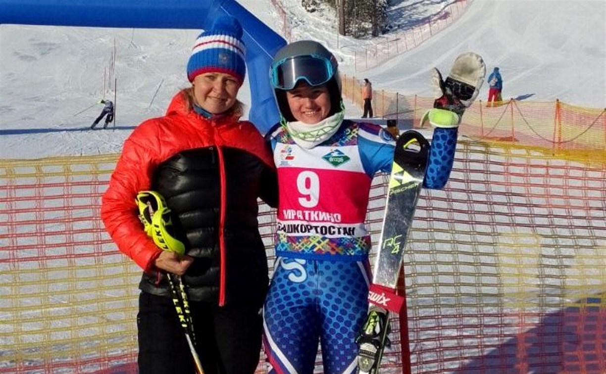 Юная сахалинская горнолыжница заняла третье место в турнире в Башкортостане