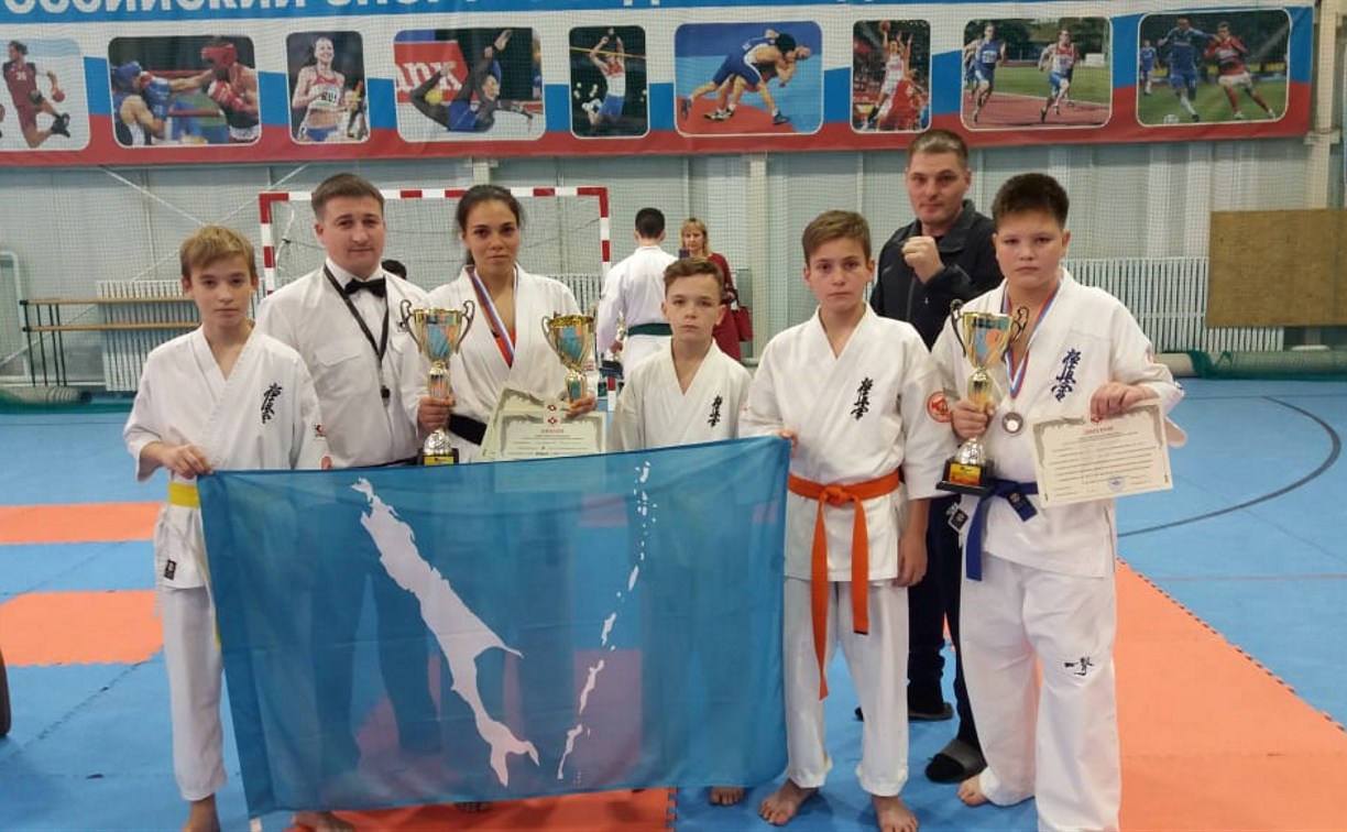Сахалинцы стали призерами межрегионального турнира по киокусинкай