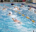 Больше 50 медалей дальневосточных соревнований завоевали сахалинские пловцы