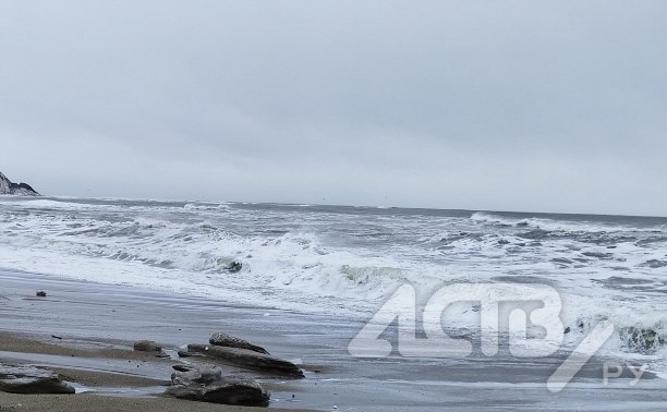 Опасный подъём уровня моря зафиксировали у побережья Сахалина