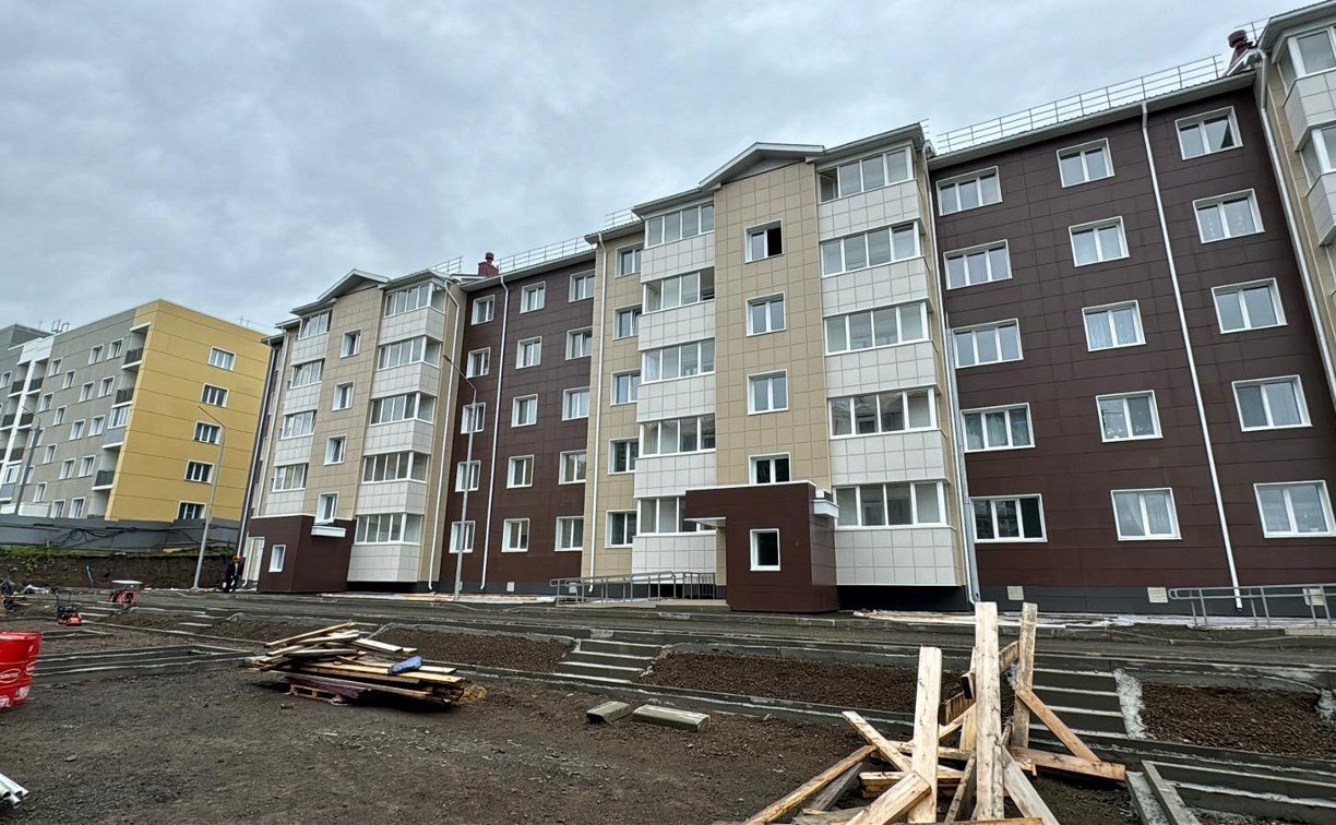 Сорок семей в Углегорском районе получат комфортные квартиры