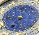 Гороскоп на 25 марта: Раку надо избегать авантюр, а Скорпиона ждут сюрпризы